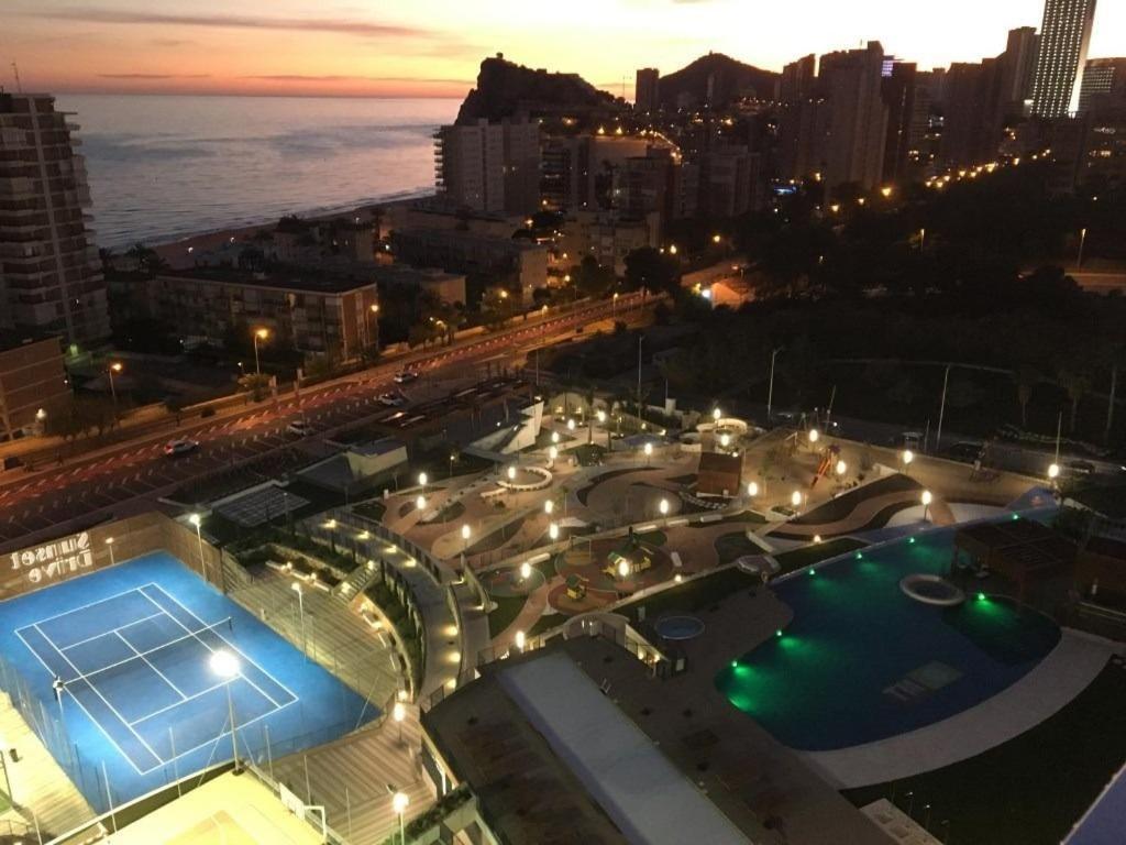 Sunset Drive, Cerca De La Playa Poniente Apartment Benidorm Exterior foto